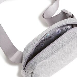 Vera Bradley Essential Belt Bag